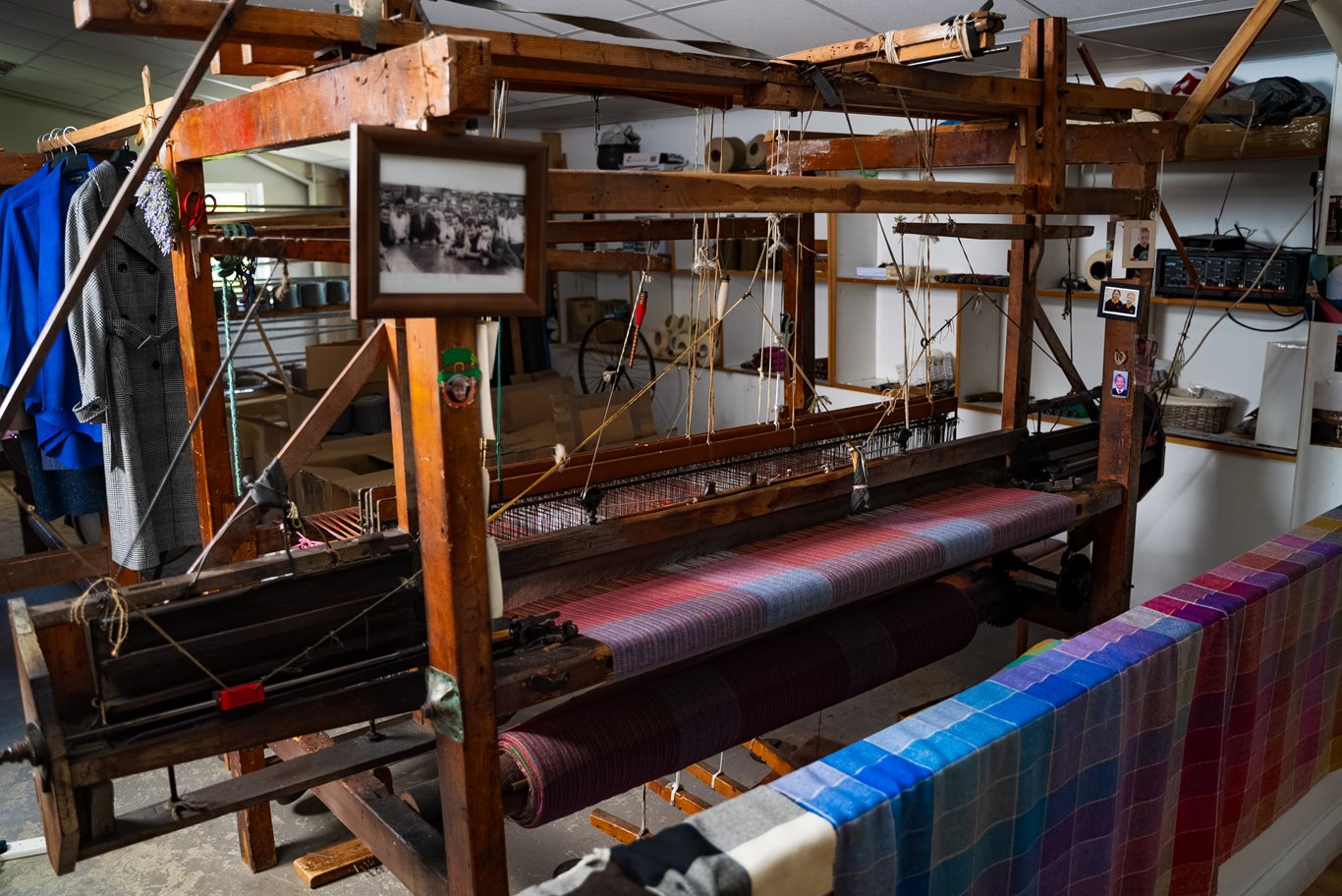 Triona-Donegal-Tweed-Centre,-Handcraft,-Irish-Craft,-Ardara,-Co-Donegal_master-(1).jpg