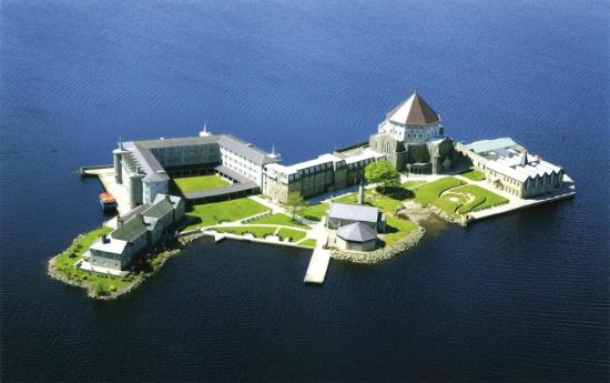 Lough Derg, Pettigo, County Donegal © Lough Derg